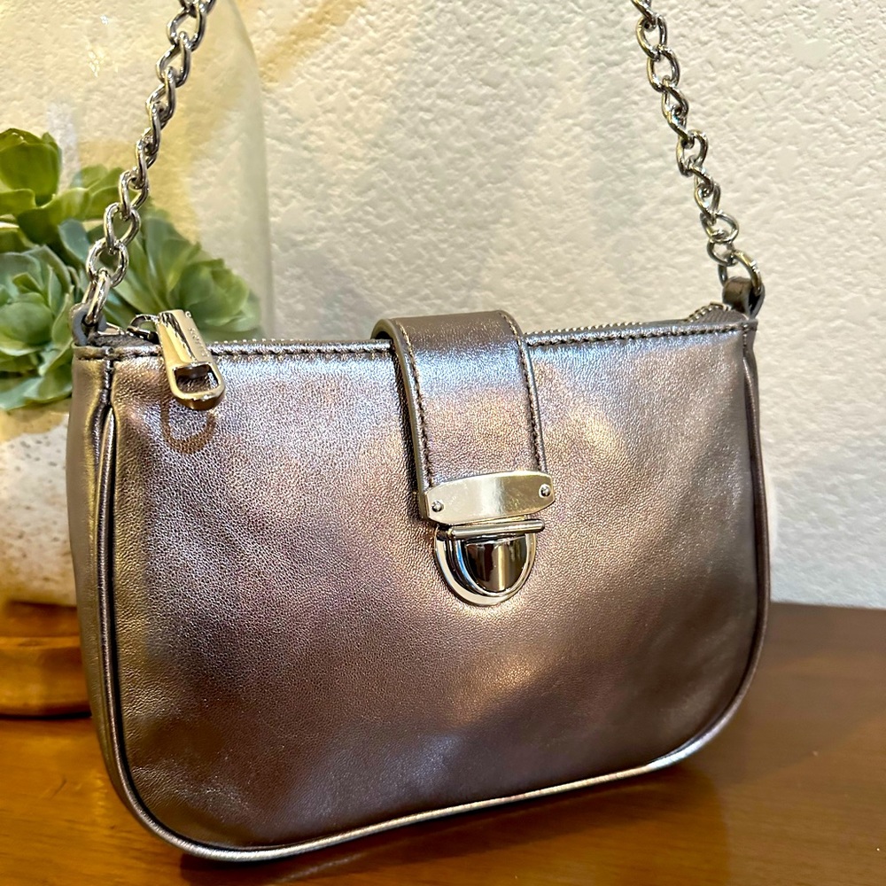 Talbots Leather Metallic Silver Crossbody/Shoulder Bag - NWOT - Picture 1 of 13